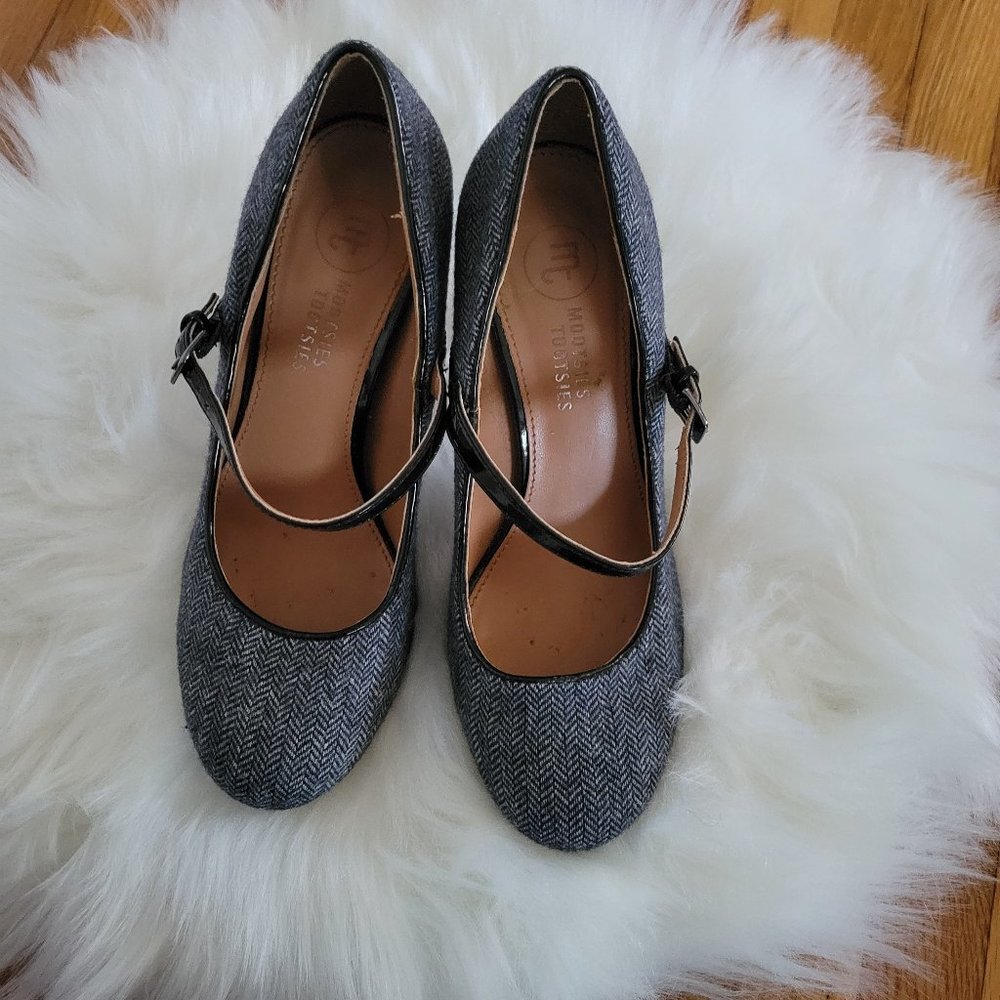 Mootsies Tootsies Tweed Heels